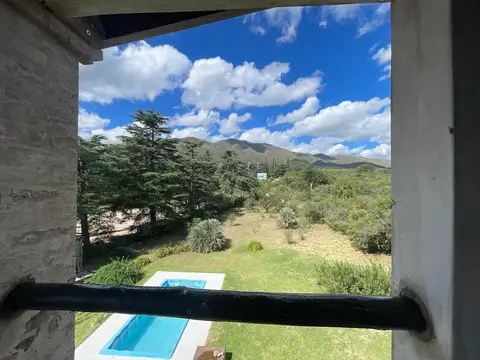 Casa en Venta en Capilla del Monte, USD 136.000