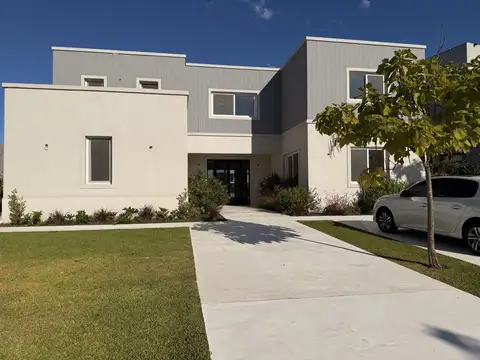 Casa en Venta al Sur