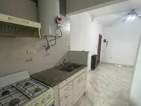 46 Entre 17 Y 18 , Piso P/B