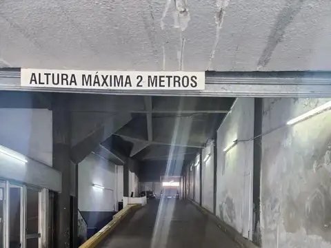ALQUILER COCHERA EN EL CENTRO CON EXPENSAS INCLUIDAS