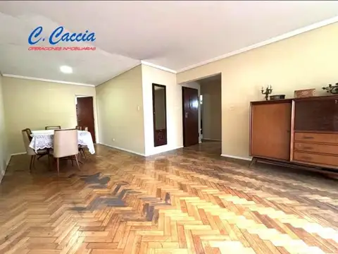 Departamento 4 ambientes con 3 baños