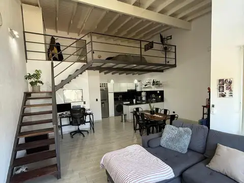Alquiler 2 ambientes duplex Pilar amenities.