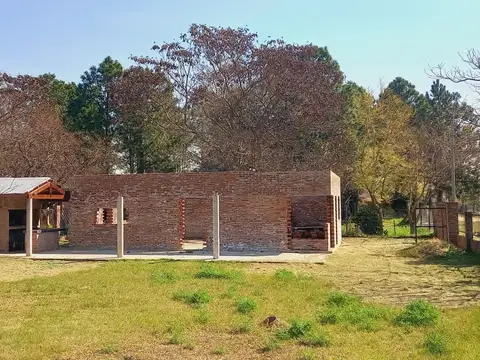 TERRENO CON CONSTRUCCION EN VENTA- ARROYO LEYES