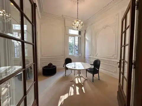 Marcelo Torcuato De Alvear 1400