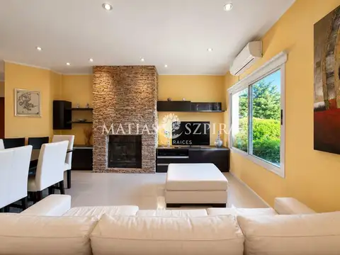Casa 5 ambientes con 3 baños