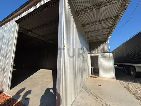 Galpon en Alquiler 21,70  mts Fondo