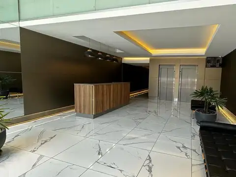 Av San Martin 1700, Pont Bleu, Amplio Departamento 2 Amb C/Balcón, 64m2, Villa Crespo