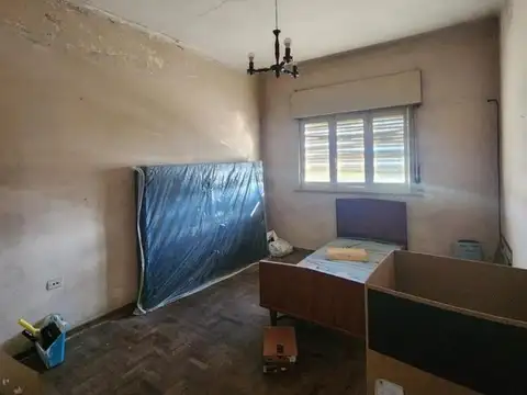 Propiedad Sobre Tropero Moreira Pueblo Nuevo, Luján En Venta
