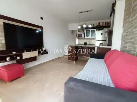 Depto Tipo Casa en Venta en Morón Sur, USD 85.000