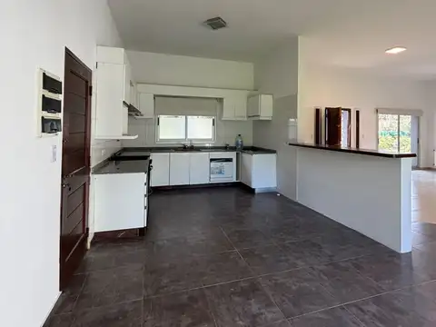 Sausalito, Pilar
