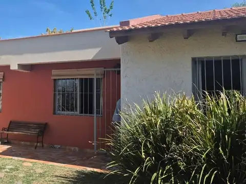 Casa en Venta - Barrio Alta Urquiza Guaymallen
