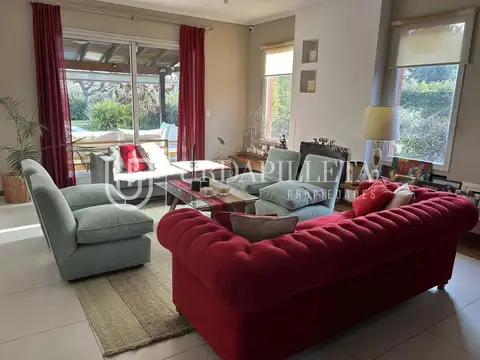 Casa en venta Ayres Del Pilar de 4 ambientes