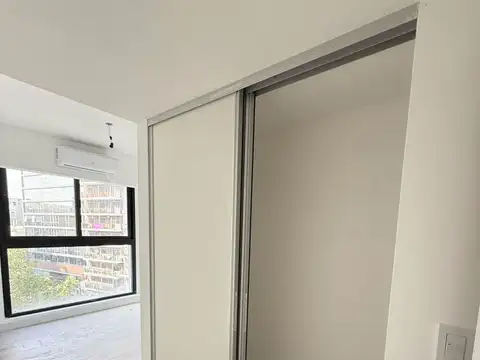 BAH se convierte en un ícono en el barrio ! A estr