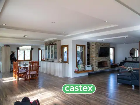 Casa en venta en Terralagos, Canning