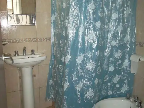 Depto Tipo Casa en Alquiler de 1 dormitorio