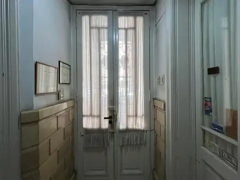 Oficina en Alquiler en Nuestra Señora De Lourdes, $ 1.800.000