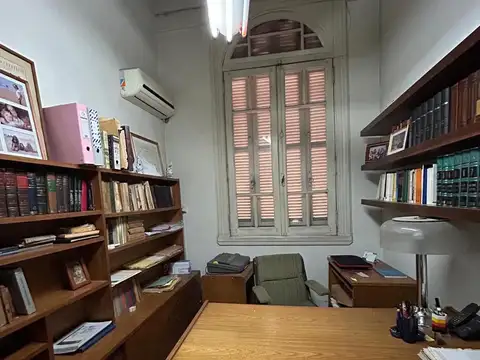 Oficina en Nuestra Señora de Lourdes