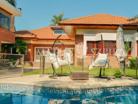 Casa 5 ambientes. | Garay 753