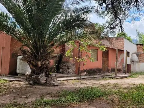 SE VENDE FINCA, RUTA 38 KM 614 PACLIN. FACILIDADES