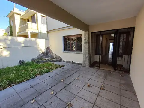 Depto Tipo Casa en Venta de 4 dormitorios