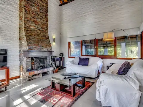 VENTA CASA PINARES A 100 MT DEL MAR