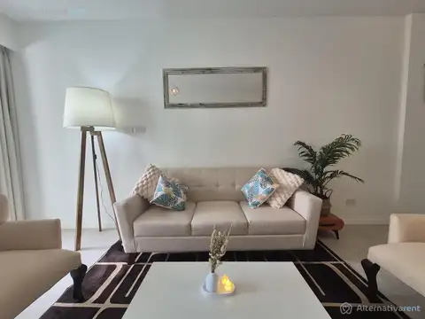Departamento en Alquiler en Recoleta, USD 1.750
