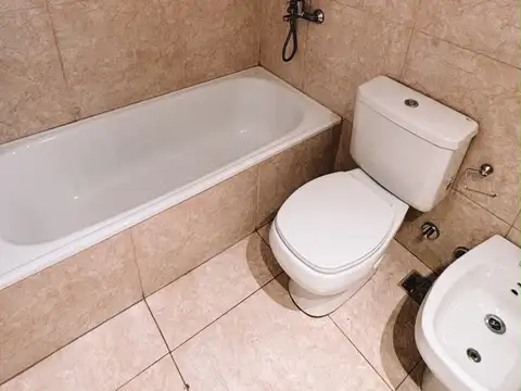 Departamento en Alquiler con 1 cochera