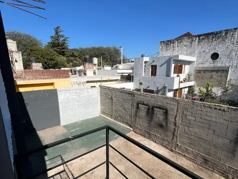 ALQUILO DEPARTAMENTO SOBRE AV. JULIO A. ROCA BARRIO BELLA VISTA -