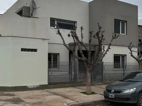 ALQUILER CASA  2 DORMITORIOS - FERNANDEZ ORO - RIO NEGRO