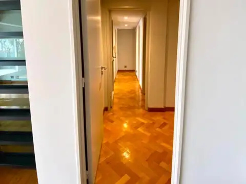 Departamento 4 ambientes con 4 baños