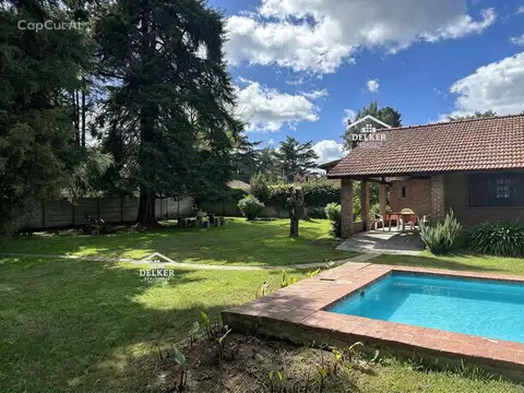 Casa 5 ambientes con 3 baños