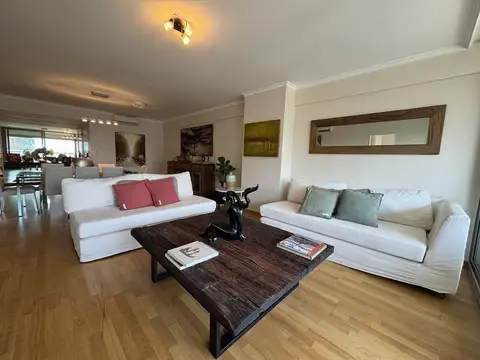 Departamento en Alquiler de 5 ambientes