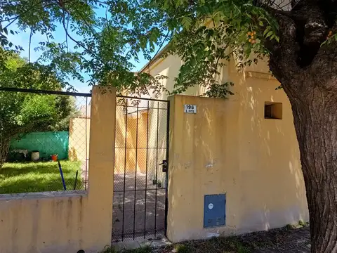 Departamento tipo casa en venta en San Antonio De Areco