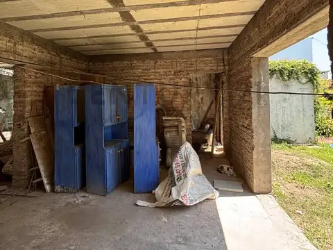 PINTOR MUSTO 400, Piso 0