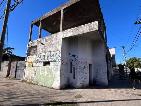 GALPON EN CIUDADELA, TRES DE FEBRERO
