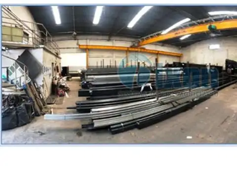 Olivos - Galpón Venta