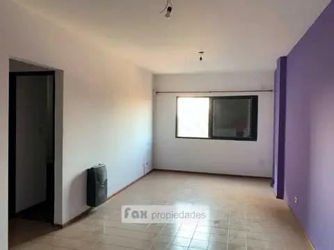 Departamento en Alquiler en Caseros, $ 450.000