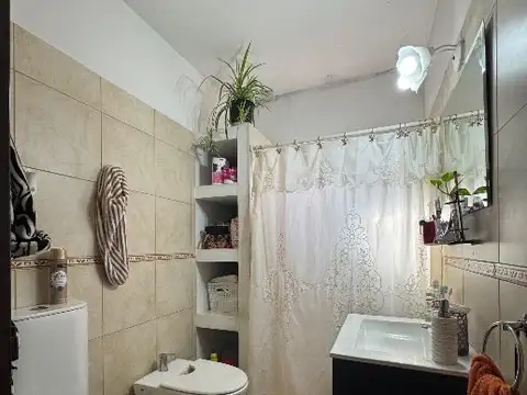 Casa en Venta en Castelar Norte, USD 110.000