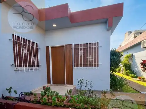 Depto Tipo Casa en Alquiler de 3 ambientes
