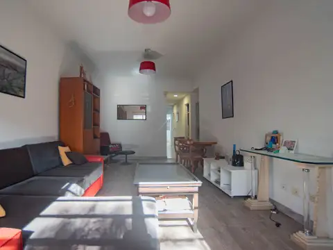 VENTA DEPTO 3 AMB RAMOS MEJIA COCHERA PATIO