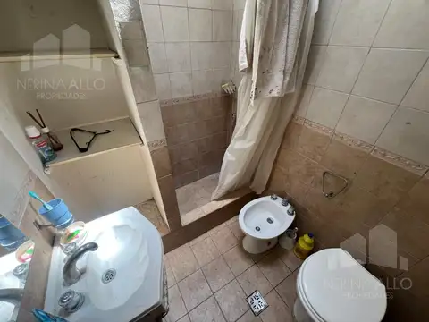 Casa 3 ambientes con 1 baño