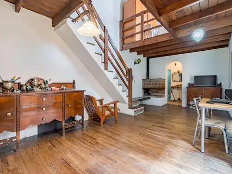 VENTA/PERMUTA -Casa al frente 3 dormitorios. Centro, Rosario.