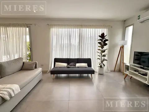 Casa en Alquiler al Noreste