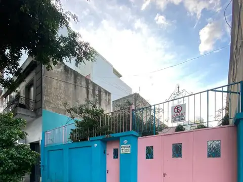 Terreno en Venta en Villa del Parque, USD 405.000