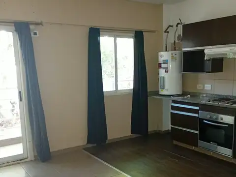 Matheu 4200, Piso 1
