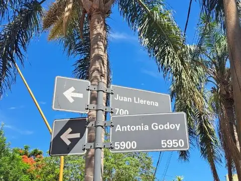 Llerena 781