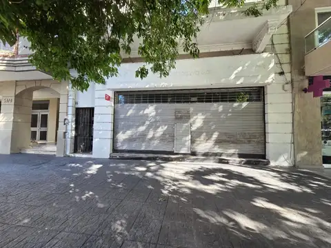 VENTA LOTE 8,67 X 41 USAA APTO 1.800 M2 SOBRE AV. OLÁZABAL