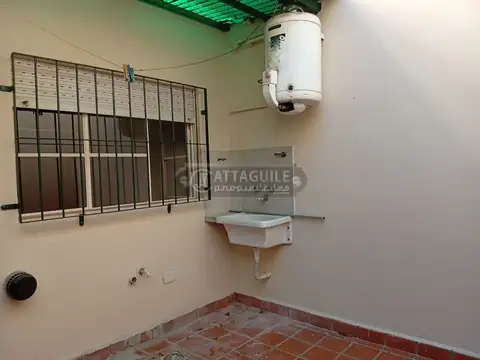 Depto Tipo Casa en Alquiler al Oeste