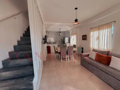 Casa en Alquiler Temporal en Pinamar, USD 900