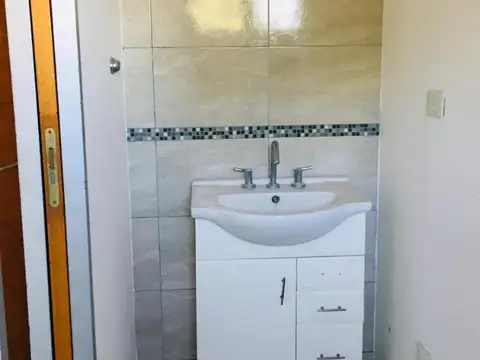 CASA EN VENTA - 2 DORMITORIOS